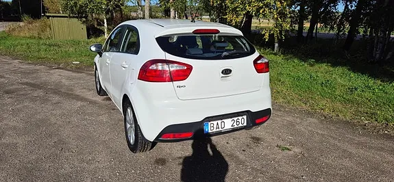 Kia Rio 2012 photo 3
