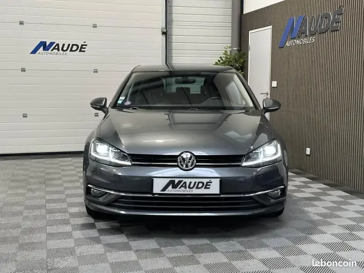 Volkswagen Golf 2020 photo 2
