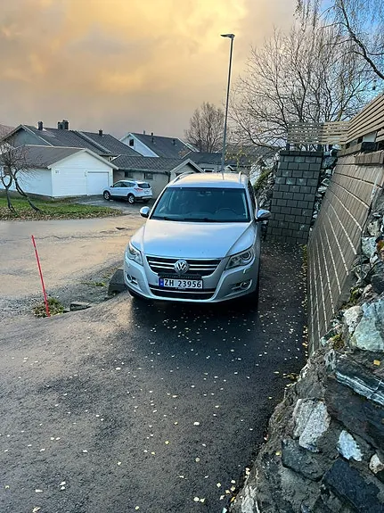 Volkswagen Tiguan 2008 photo 2