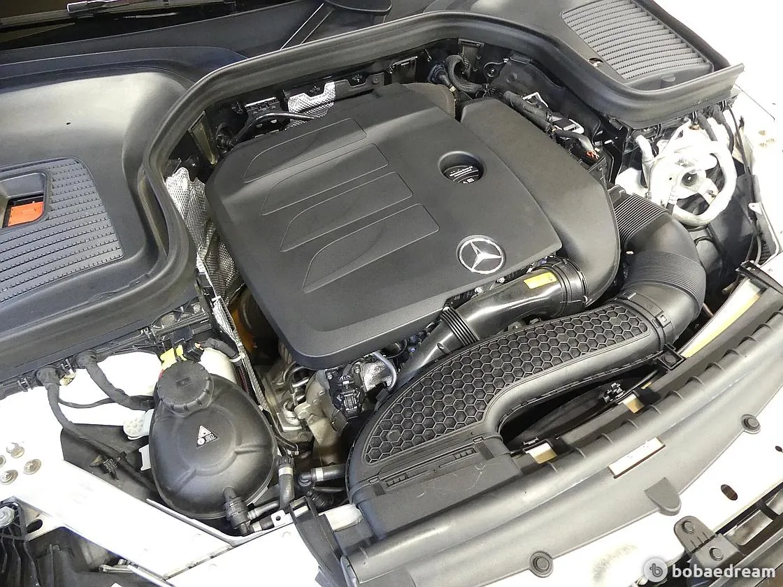 Mercedes-Benz Glc300 2023 photo 5