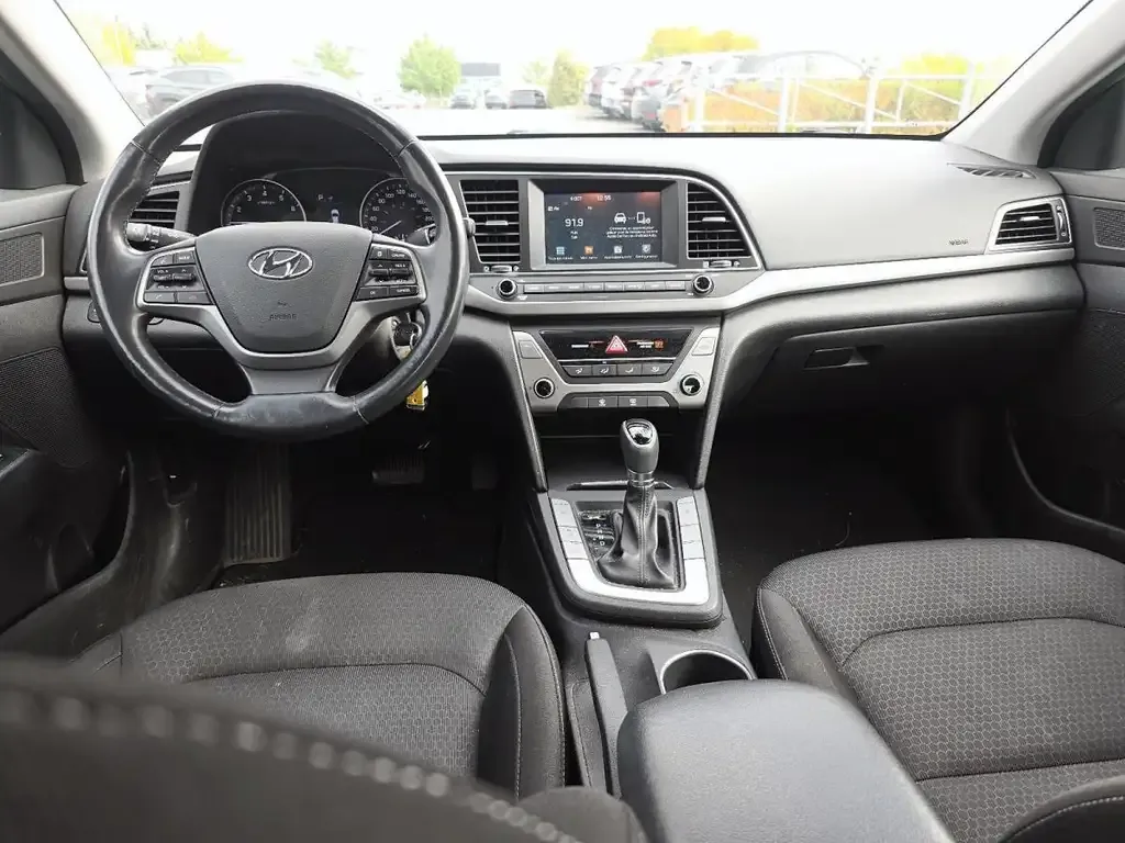 Hyundai Elantra 2017 photo 5