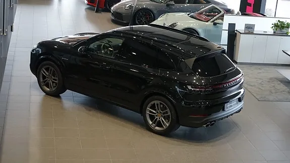 Porsche Cayenne 2025 photo 3