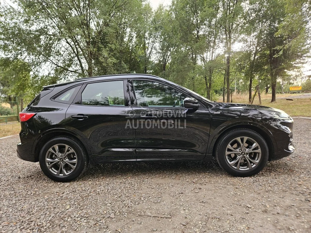 Ford Kuga 2022 photo 3