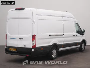 Ford E-Transit 2022 photo 2