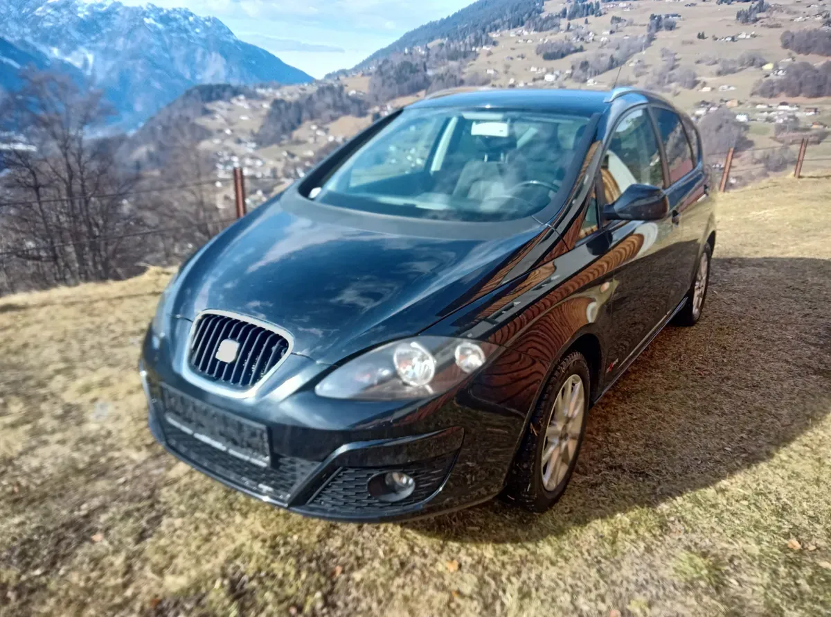 Seat Altea Xl 2013 photo 2