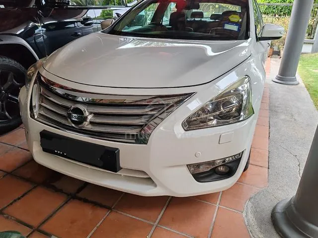 Nissan Teana