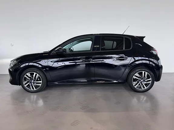 Peugeot 208 2023 photo 2