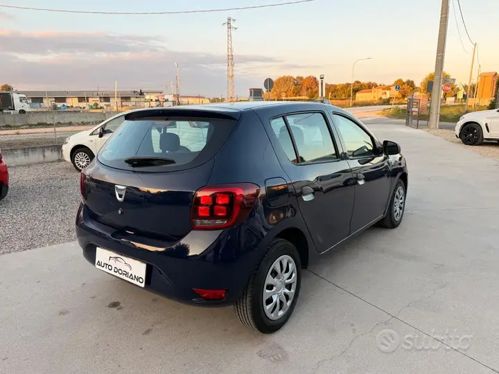 Dacia Sandero 2017 photo 4