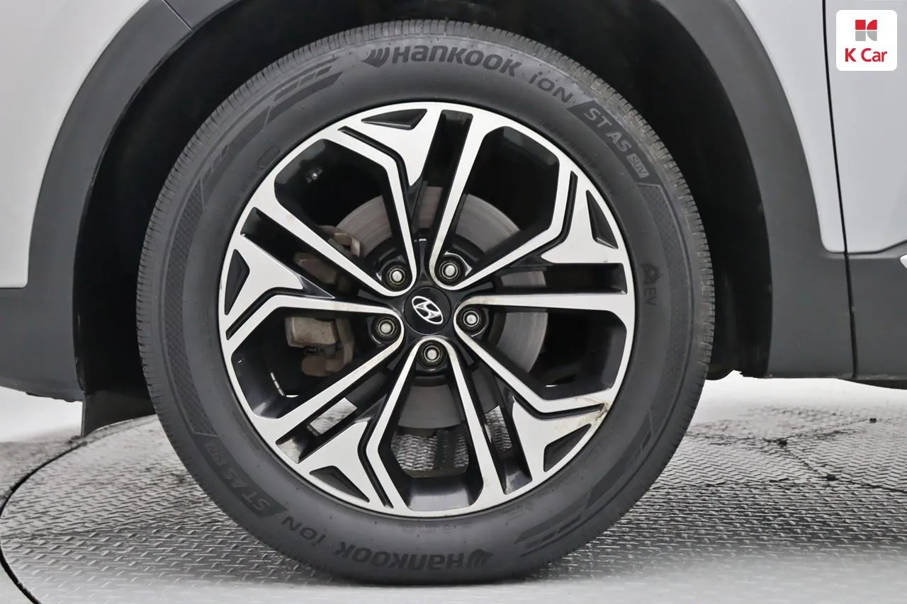 Hyundai Santa Fe 2020 photo 5