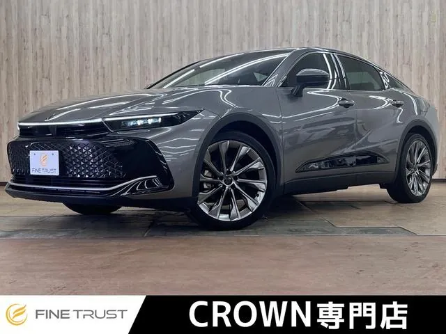 Toyota Crown Crossover