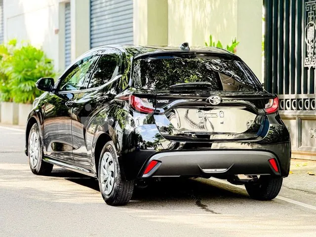 Toyota Yaris 2023 photo 4