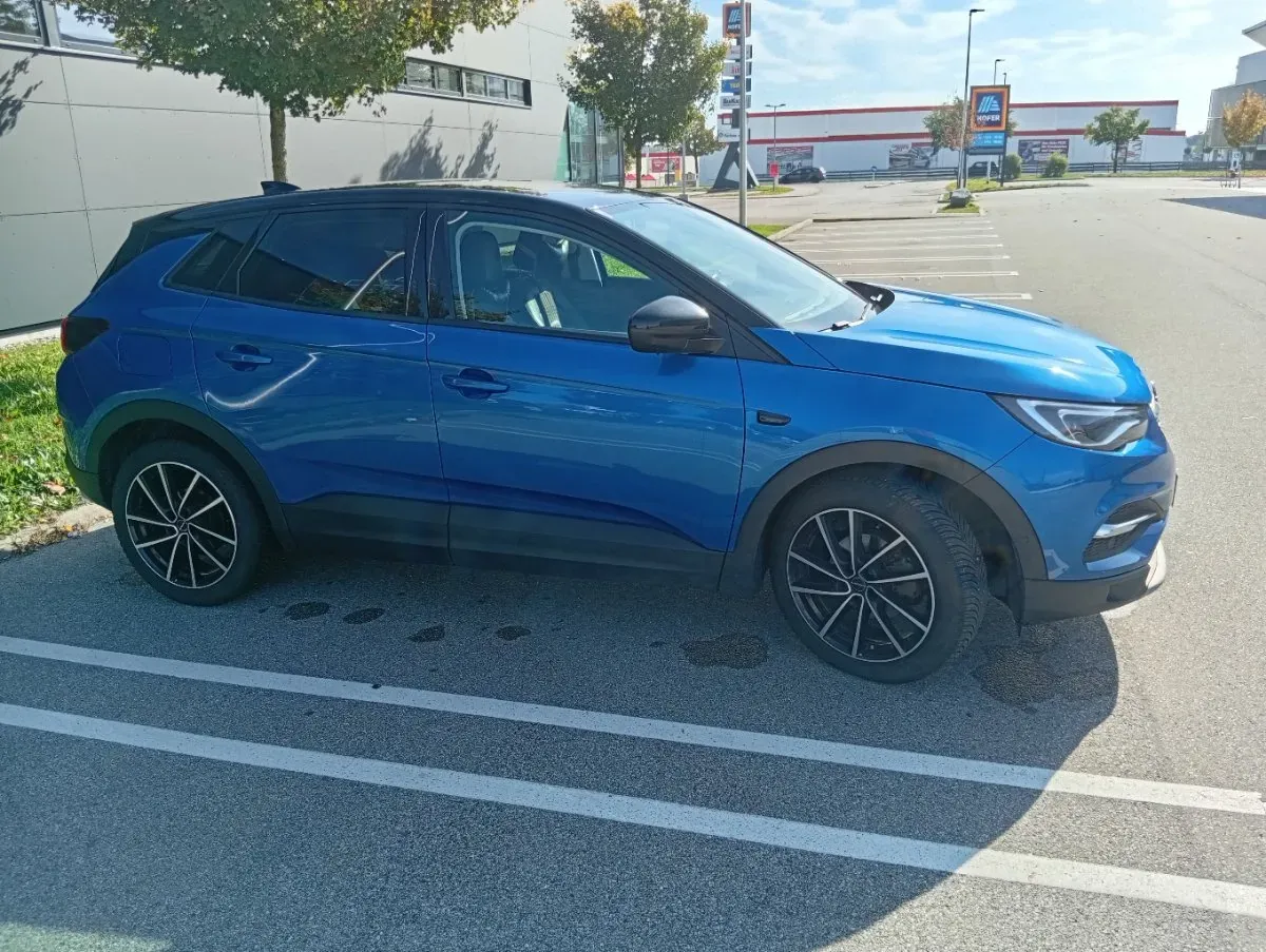 Opel Grandland X 2021 photo 3