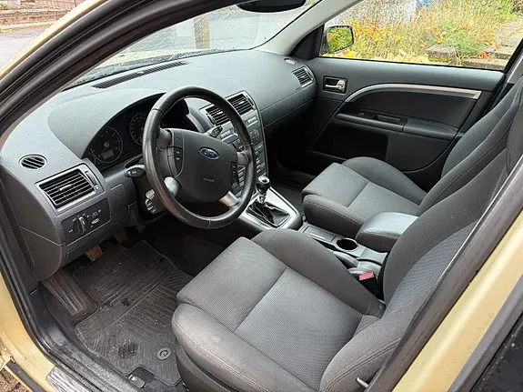 Ford Mondeo 2007 photo 4