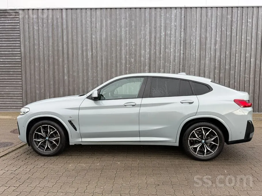 BMW X4 2023 photo 4