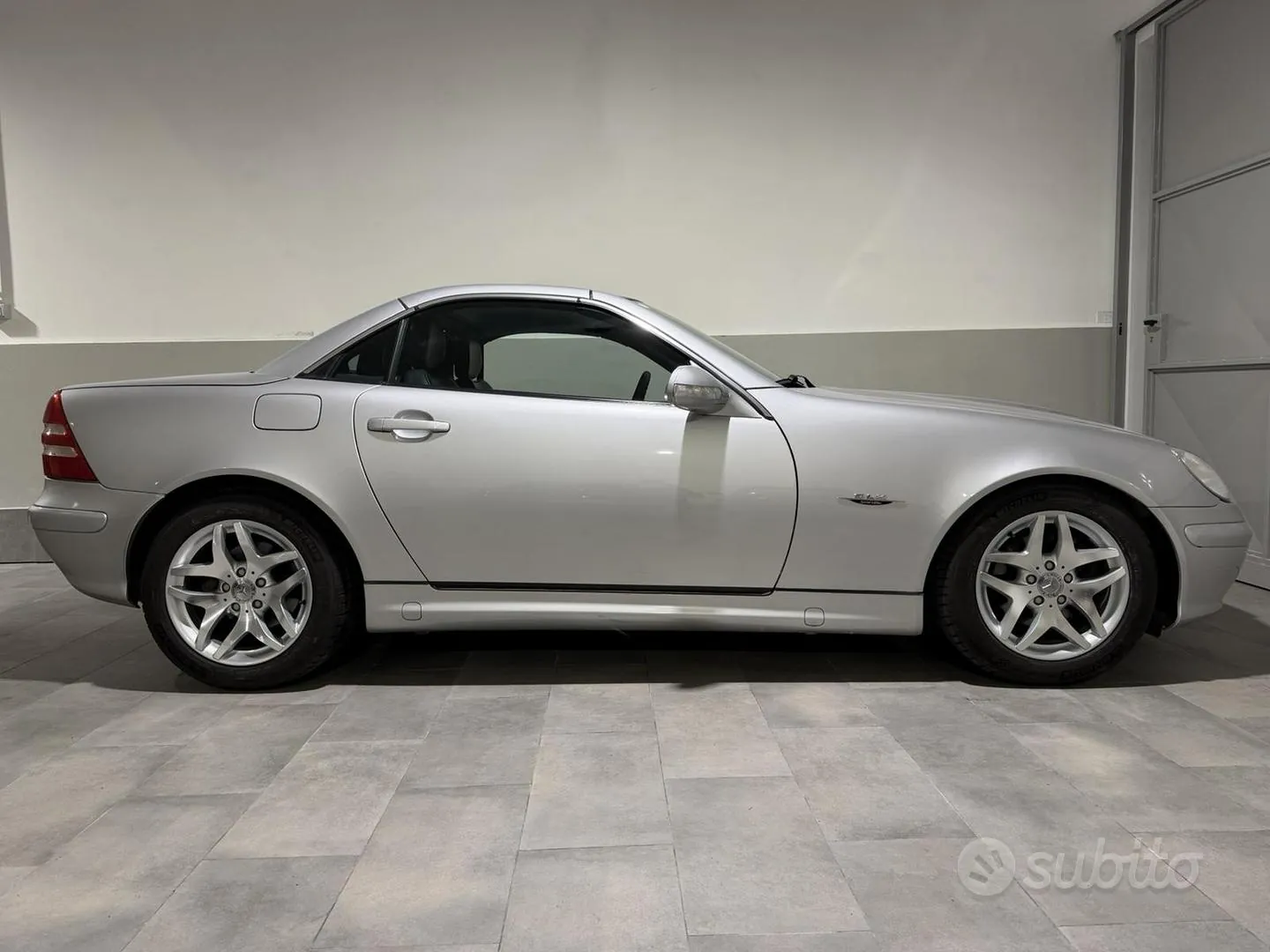 Mercedes-Benz Slk 2004 photo 2