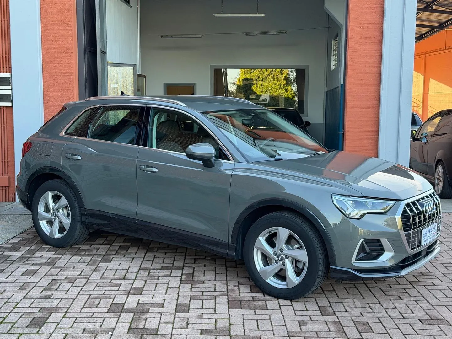 Audi Q3 2019 photo 2