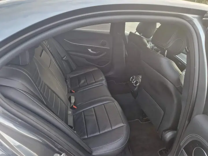 Mercedes-Benz E-Class 2020 photo 5