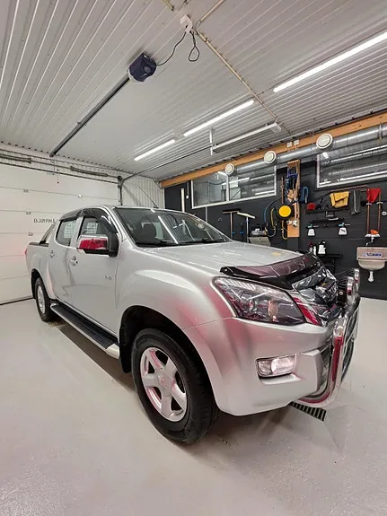 Isuzu D-Max 2017 photo 5