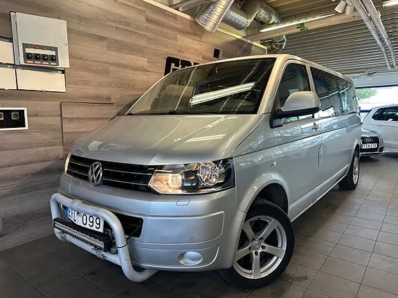 Volkswagen Caravelle 2010 photo 4