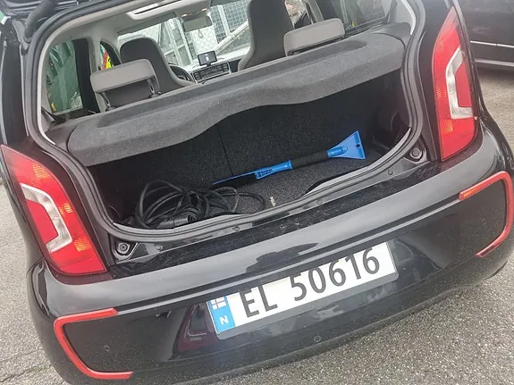 Volkswagen E-Up! 2015 photo 2