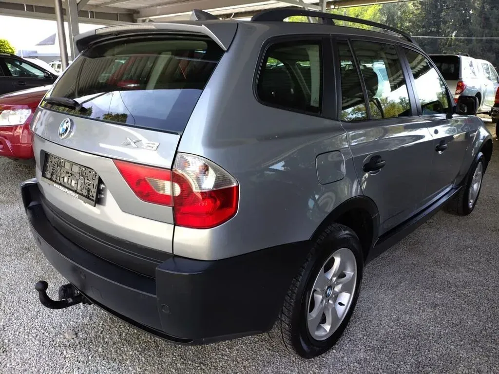 BMW X3 2005 photo 2