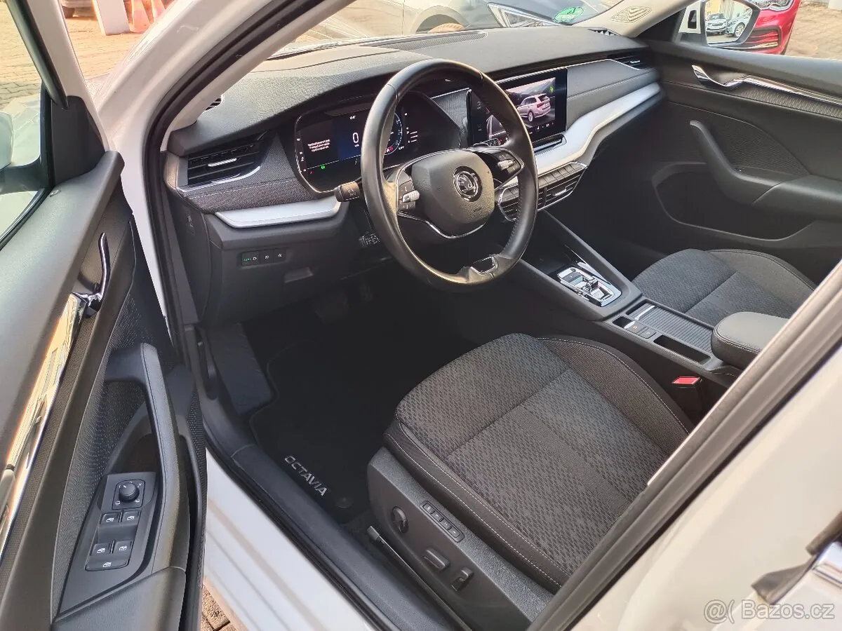 Skoda Octavia 2022 photo 5
