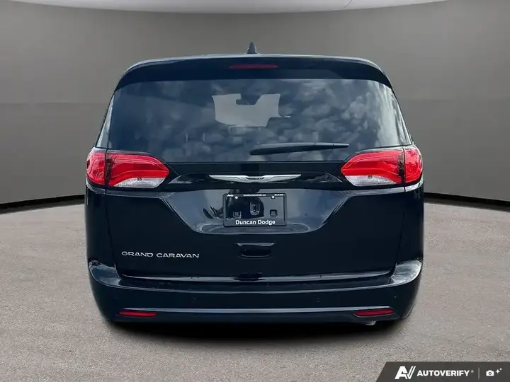 Chrysler Grand Caravan 2027 photo 5