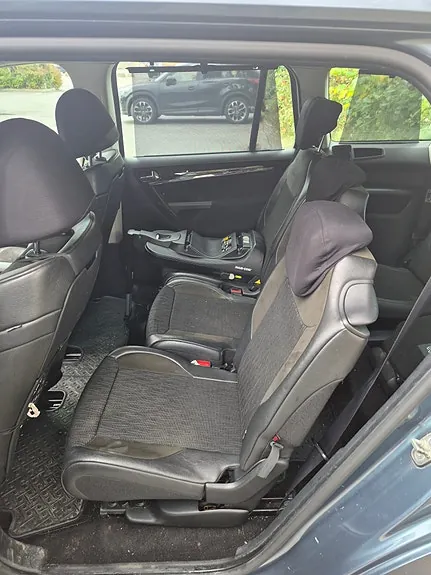 Citroen Grand C4 Picasso 2011 photo 5