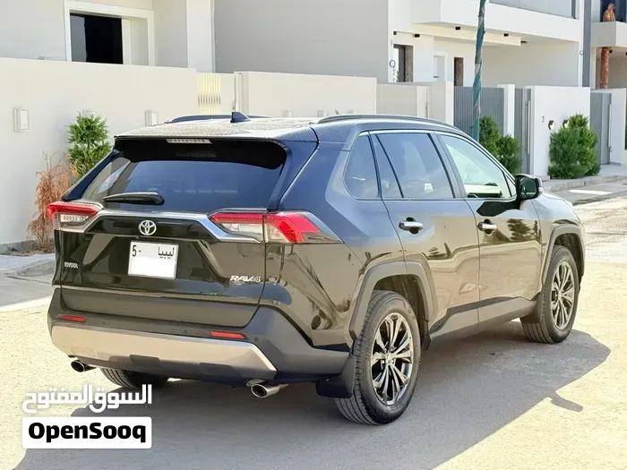 Toyota Rav 4 2025 photo 4