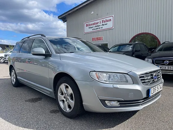 Volvo V70 2016 photo 2