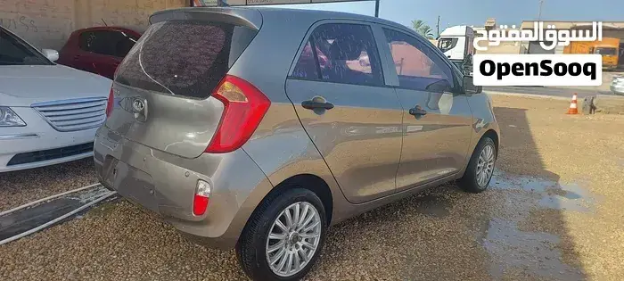 Kia Picanto 2012 photo 4
