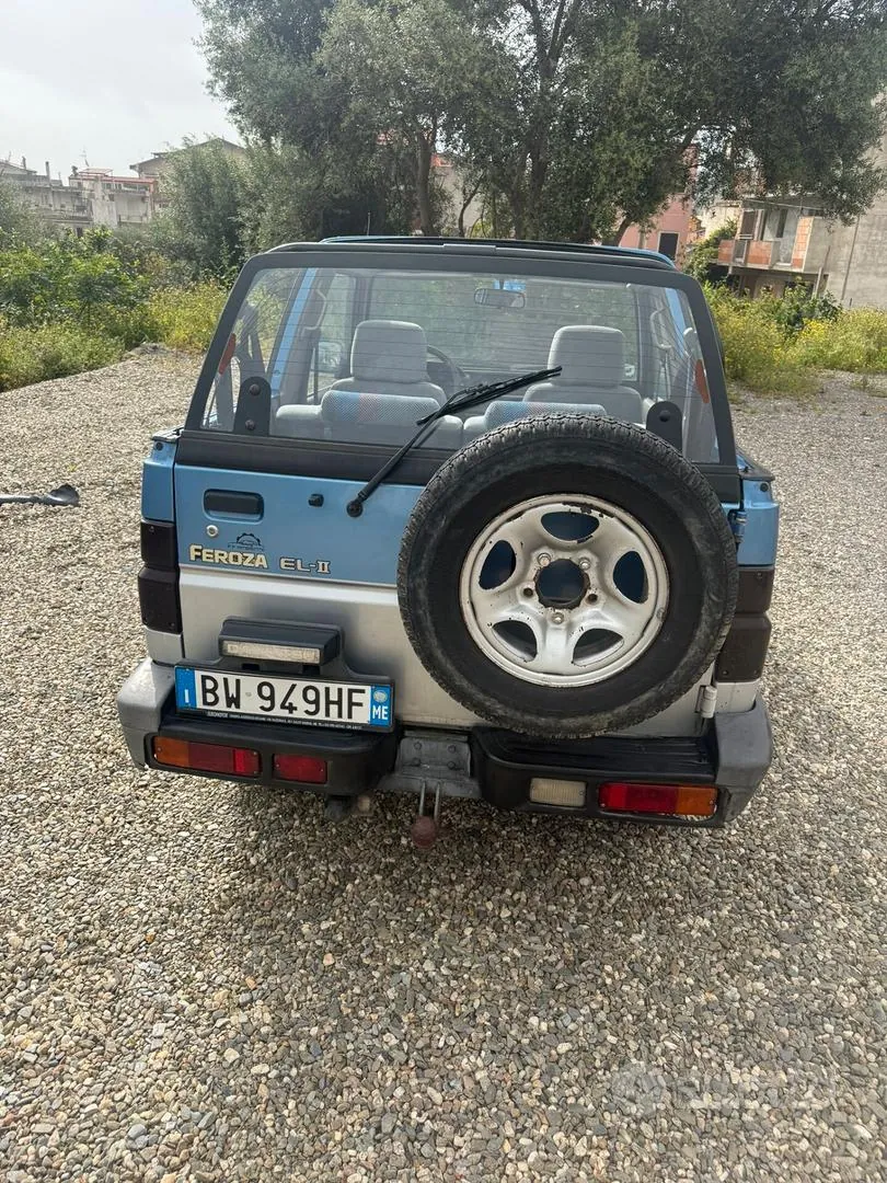 Daihatsu Feroza 1994 photo 2