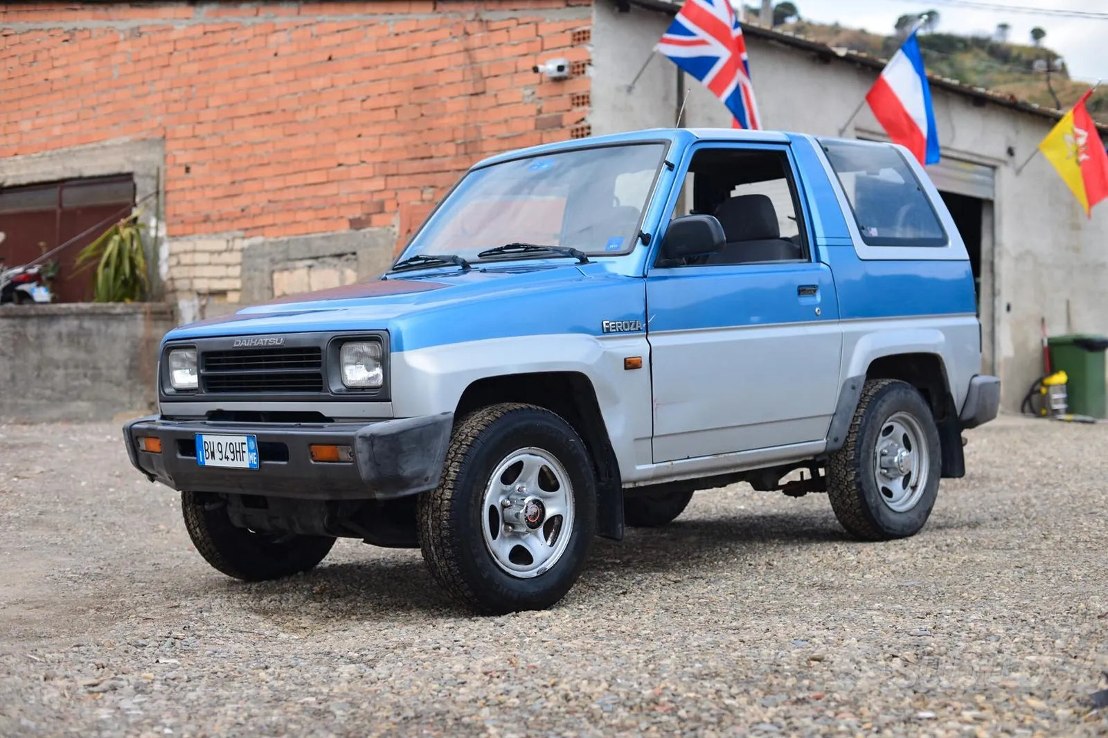 Daihatsu Feroza 1994 photo 5