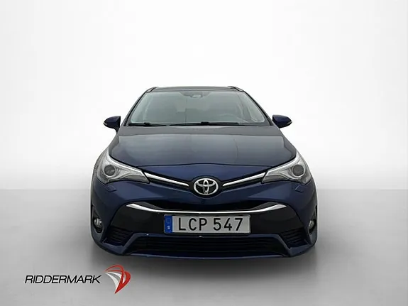 Toyota Avensis 2016 photo 2