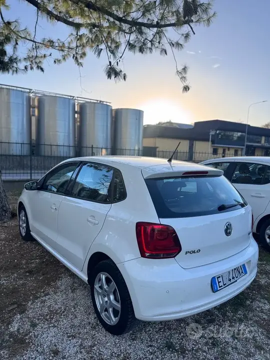 Volkswagen Polo 2014 photo 5