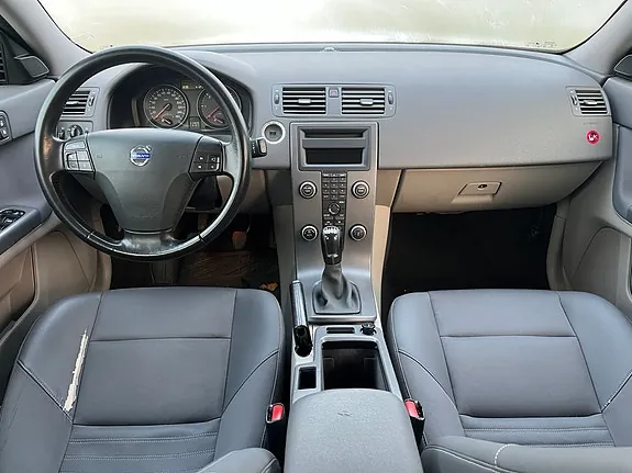 Volvo V50 2008 photo 2