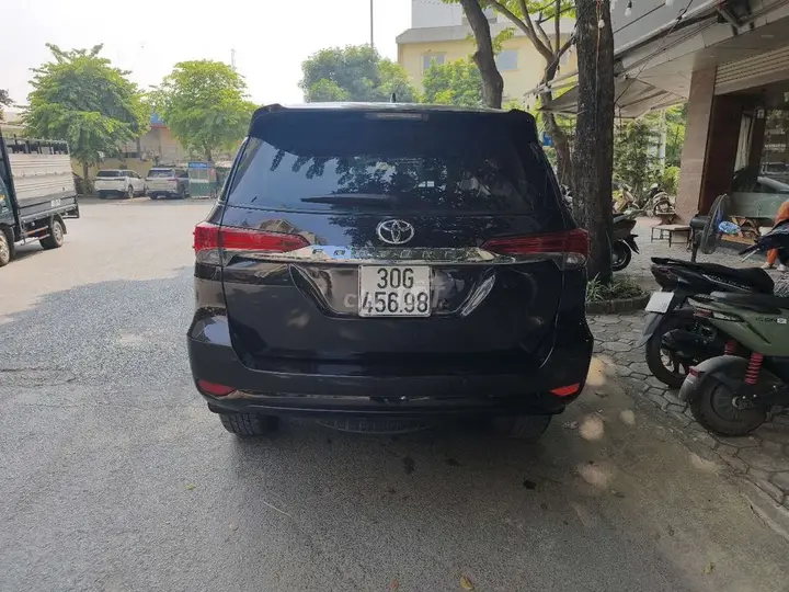 Toyota Fortuner 2020 photo 5