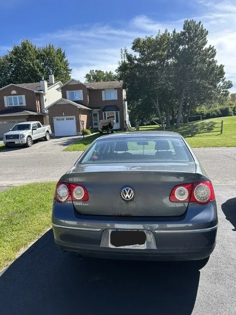 Volkswagen Passat 2010 photo 2
