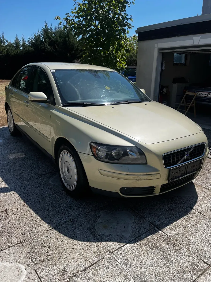 Volvo S40 2004 photo 3