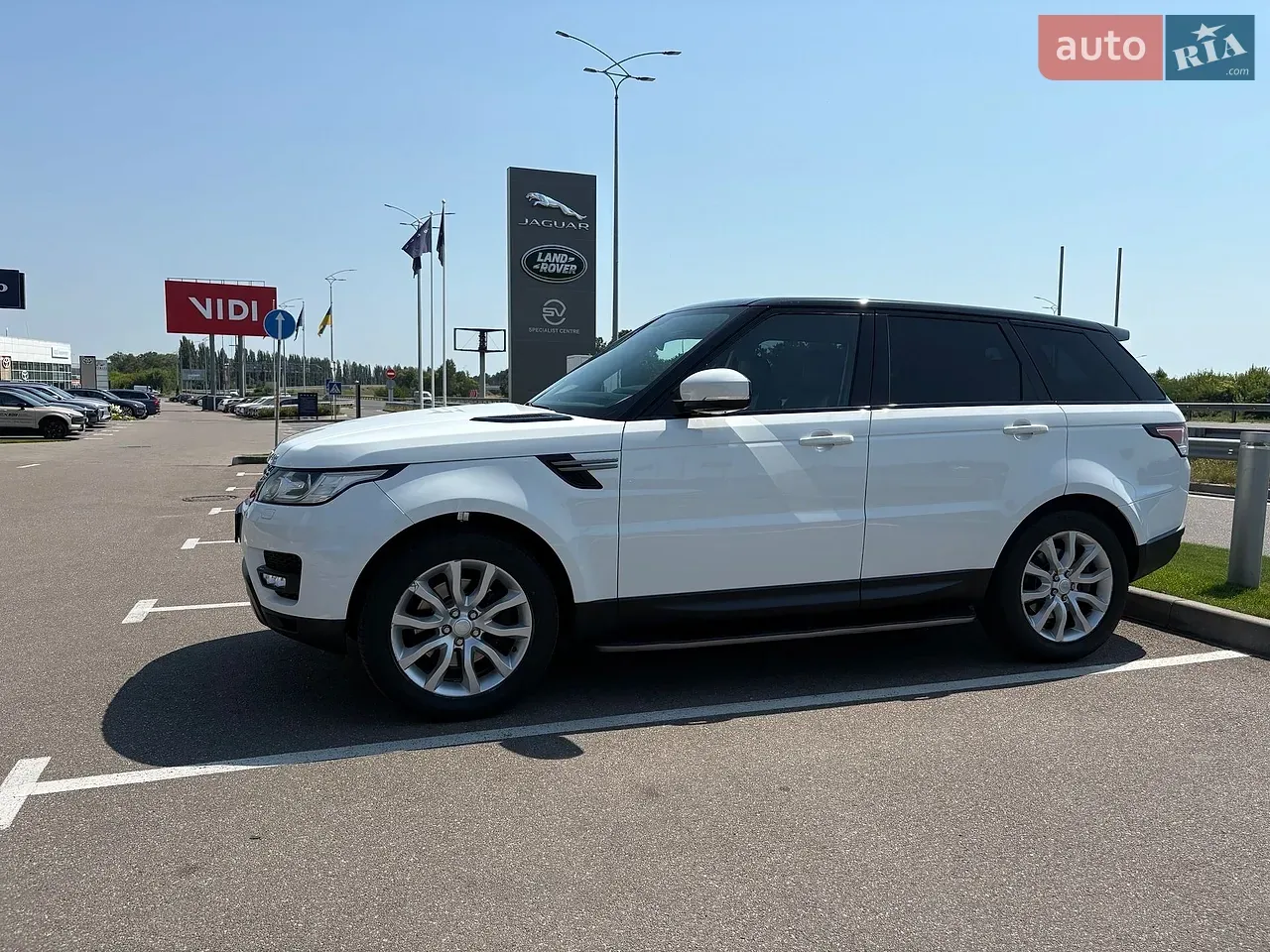 Land Rover Range Rover Sport 2016 photo 2