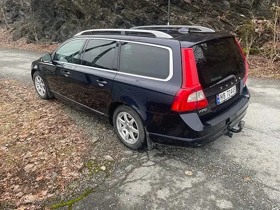 Volvo V70 2011 photo 3