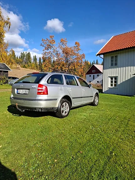 Skoda Octavia 2006 photo 5