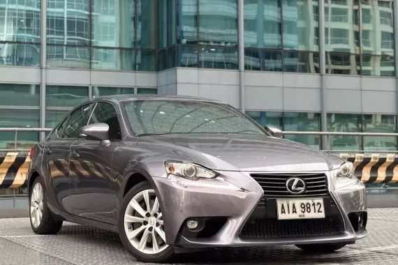 Lexus Is350