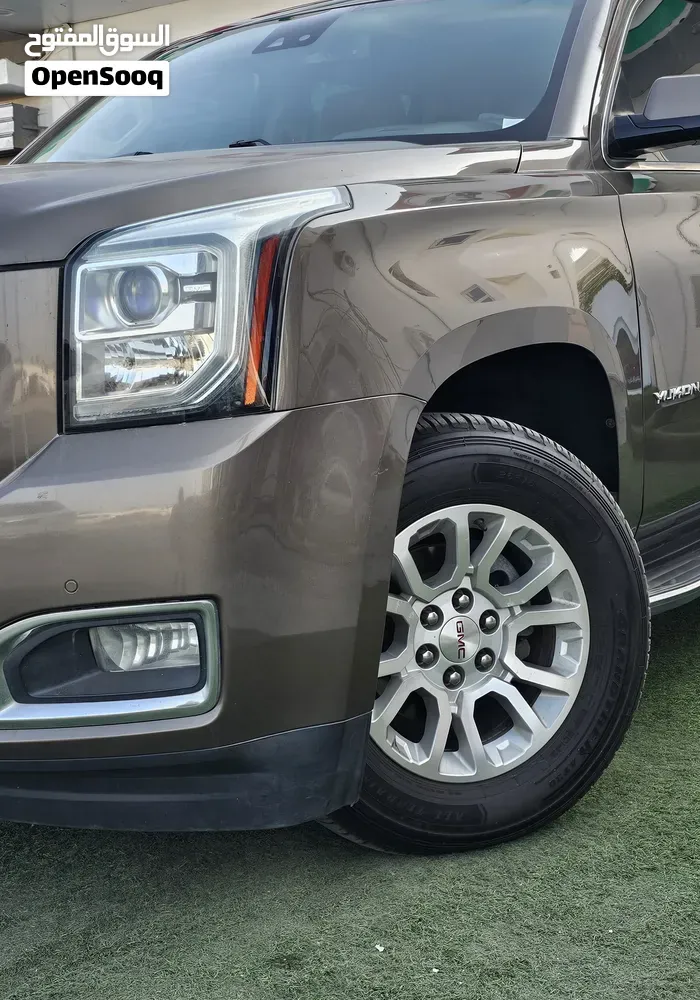 GMC Yukon Xl 2015 photo 2
