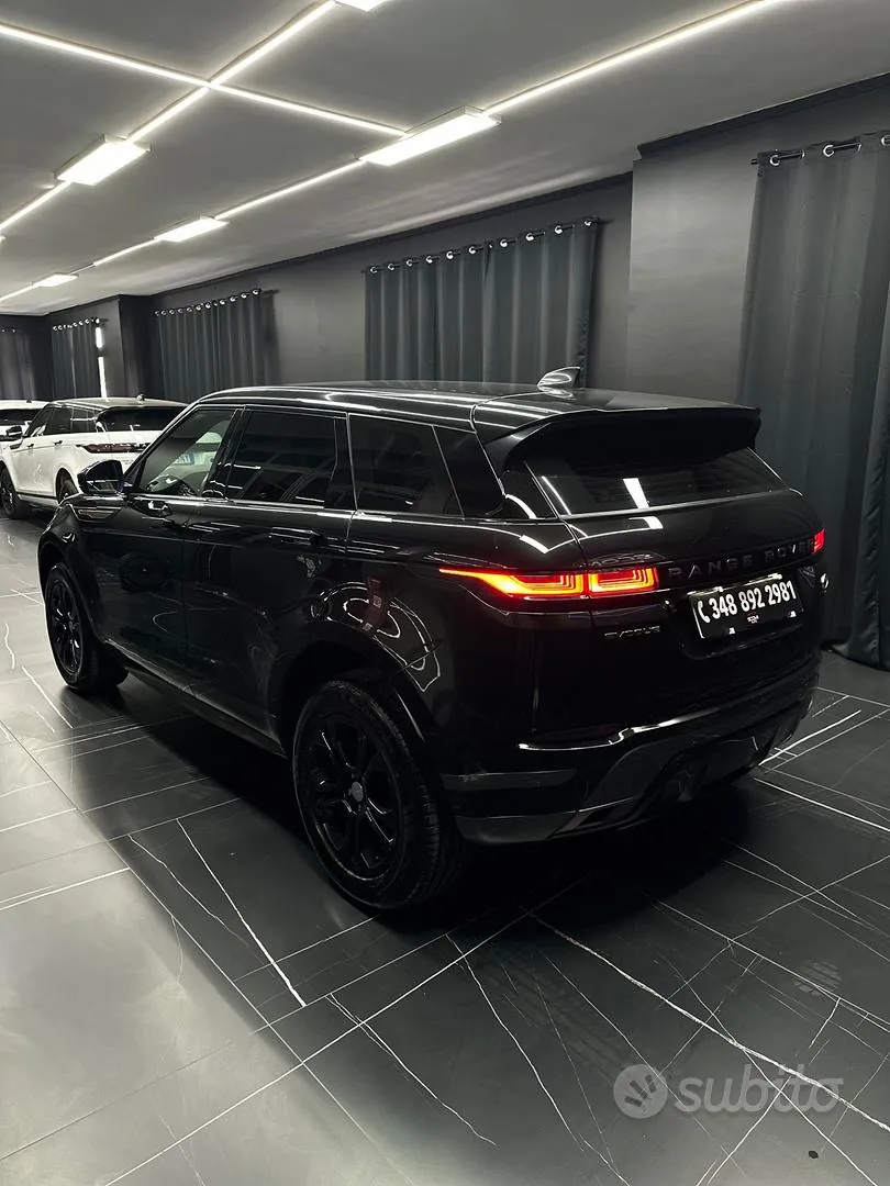 Land Rover Evoque 2020 photo 2