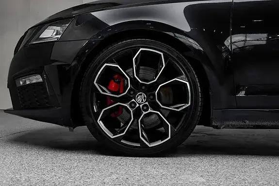Skoda Octavia Rs 2019 photo 4