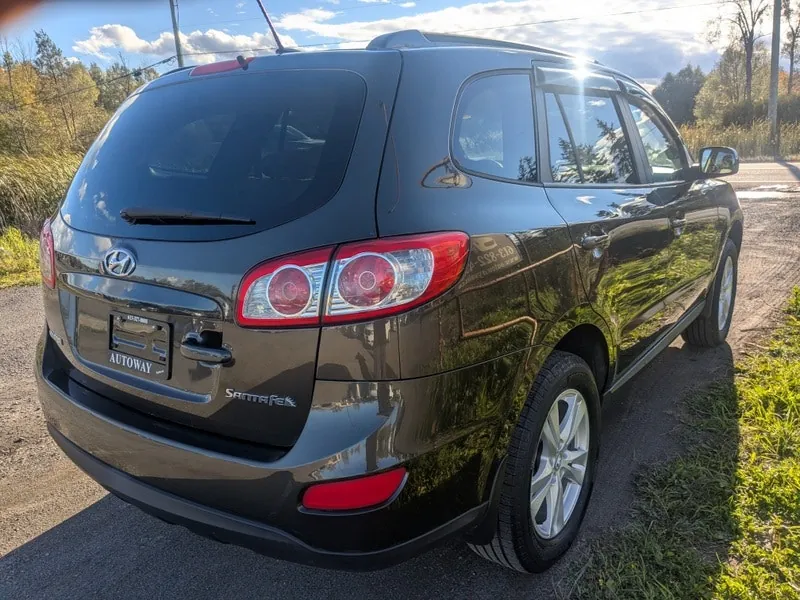 Hyundai Santa Fe 2011 photo 5