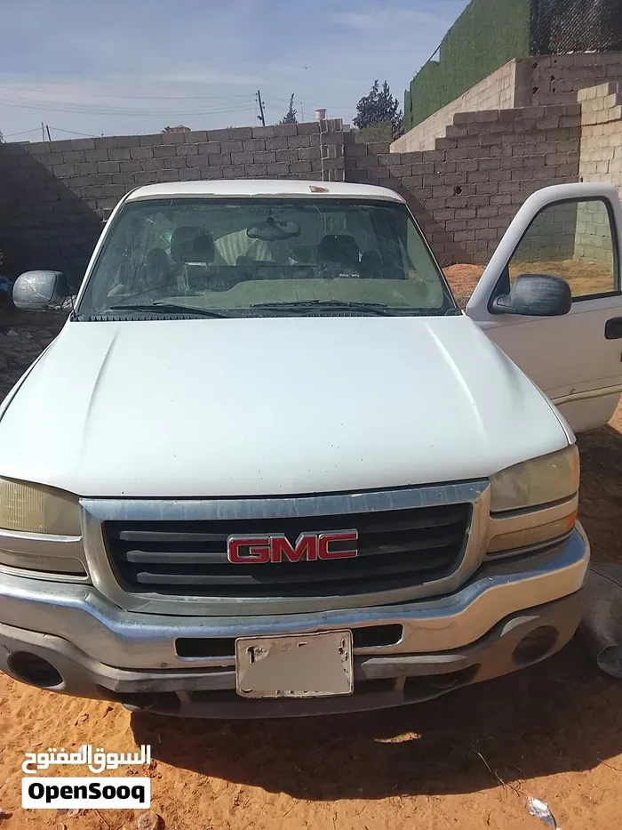 GMC Sierra 1500 2006 photo 2