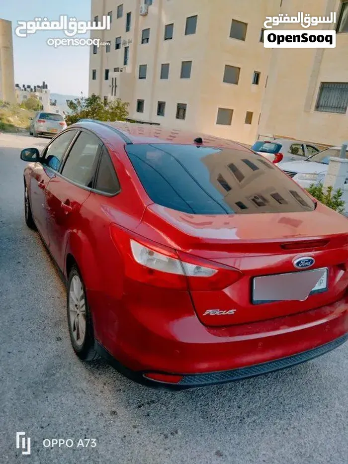 Ford Focus 2014 photo 2