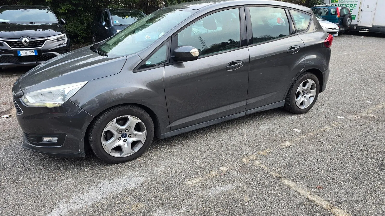 Ford C-Max 2016 photo 2